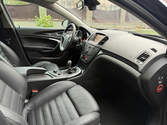 Черный Опель Инсигния, объемом двигателя 1.6 л и пробегом 204 тыс. км за 8300 $, фото 14 на Automoto.ua