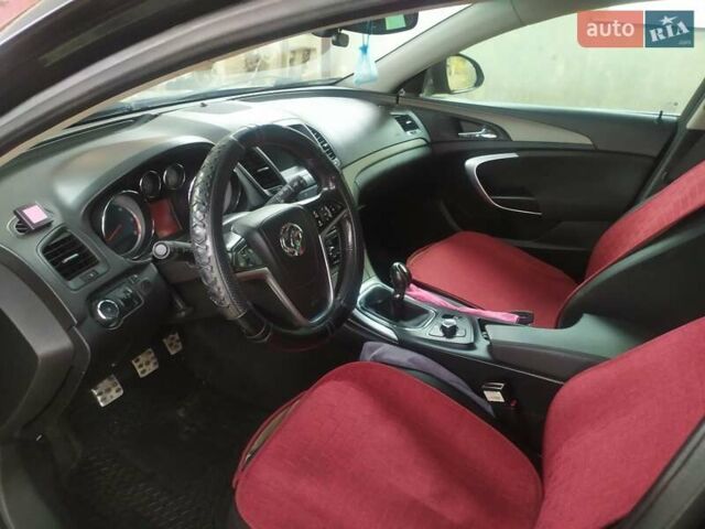 Опель Инсигния 2010 в Львове на Automoto.ua Черный Опель Инсигния, объемом двигателя 2 л и пробегом 350 тыс. км за 6500 $, фото 2 на Automoto.ua