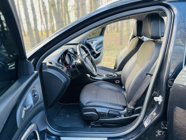 Черный Опель Инсигния, объемом двигателя 2 л и пробегом 97 тыс. км за 8800 $, фото 9 на Automoto.ua