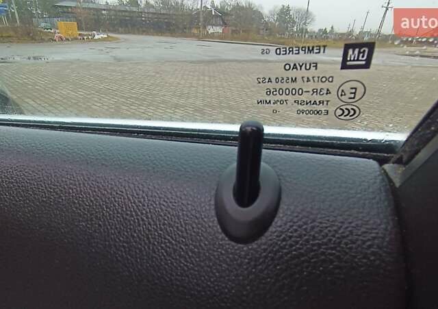 Черный Опель Инсигния, объемом двигателя 2 л и пробегом 215 тыс. км за 7250 $, фото 75 на Automoto.ua