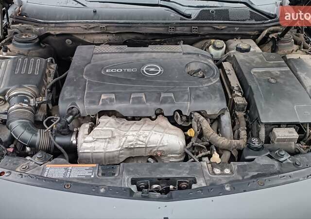 Черный Опель Инсигния, объемом двигателя 2 л и пробегом 215 тыс. км за 7250 $, фото 76 на Automoto.ua