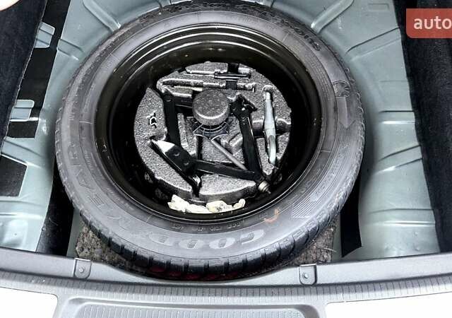 Чорний Опель Інсігнія, об'ємом двигуна 1.8 л та пробігом 189 тис. км за 7700 $, фото 16 на Automoto.ua