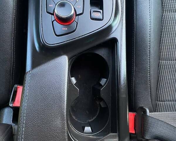 Черный Опель Инсигния, объемом двигателя 1.96 л и пробегом 328 тыс. км за 6300 $, фото 24 на Automoto.ua