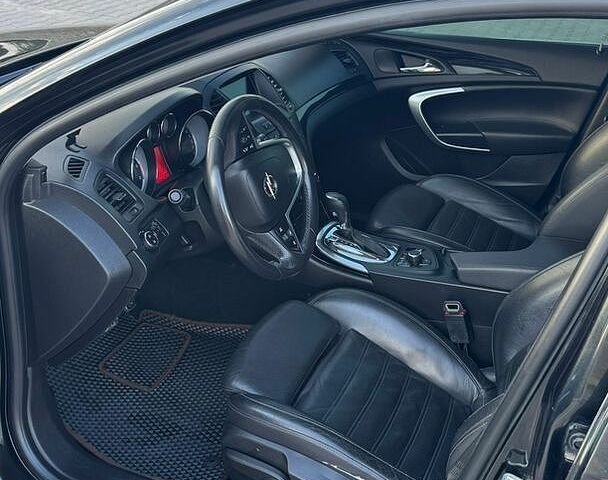 Черный Опель Инсигния, объемом двигателя 1.96 л и пробегом 270 тыс. км за 8500 $, фото 5 на Automoto.ua