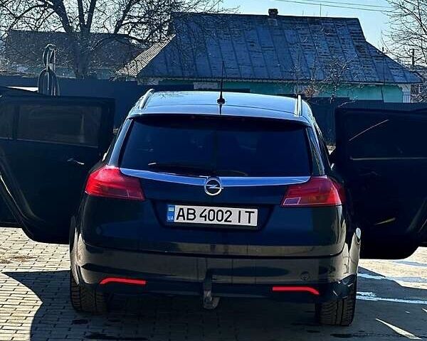 Чорний Опель Інсігнія, об'ємом двигуна 2 л та пробігом 296 тис. км за 7000 $, фото 3 на Automoto.ua