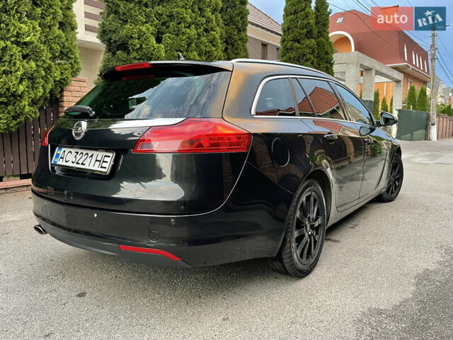 Черный Опель Инсигния, объемом двигателя 2 л и пробегом 307 тыс. км за 8500 $, фото 3 на Automoto.ua