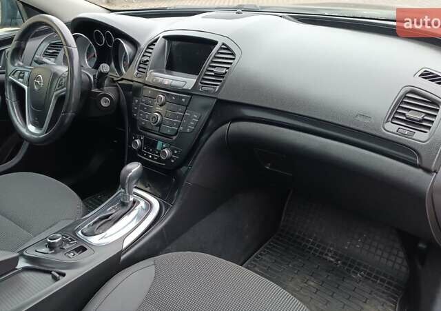 Черный Опель Инсигния, объемом двигателя 2 л и пробегом 215 тыс. км за 7250 $, фото 65 на Automoto.ua