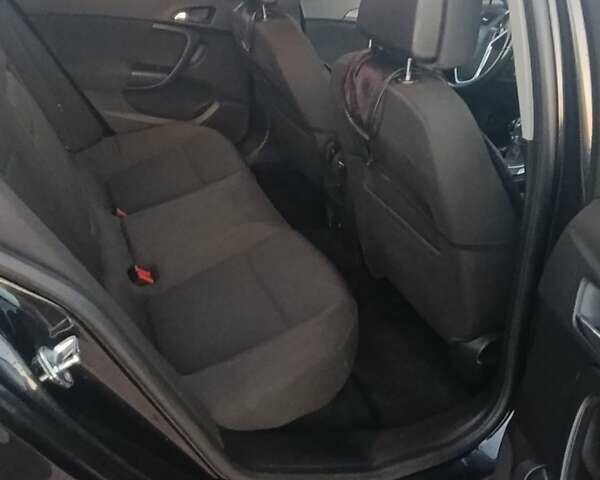 Чорний Опель Інсігнія, об'ємом двигуна 2 л та пробігом 242 тис. км за 6500 $, фото 13 на Automoto.ua