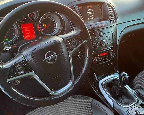 Черный Опель Инсигния, объемом двигателя 1.96 л и пробегом 328 тыс. км за 6300 $, фото 12 на Automoto.ua