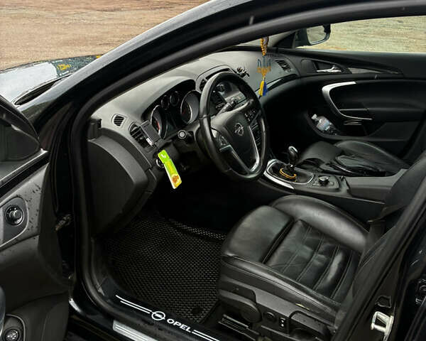Черный Опель Инсигния, объемом двигателя 2 л и пробегом 263 тыс. км за 8400 $, фото 15 на Automoto.ua