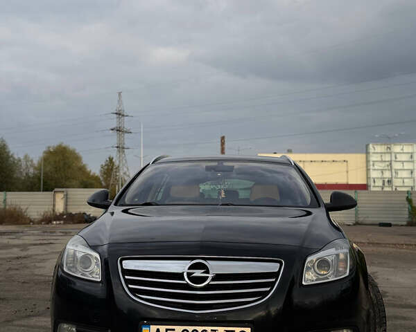 Черный Опель Инсигния, объемом двигателя 1.96 л и пробегом 277 тыс. км за 7800 $, фото 3 на Automoto.ua