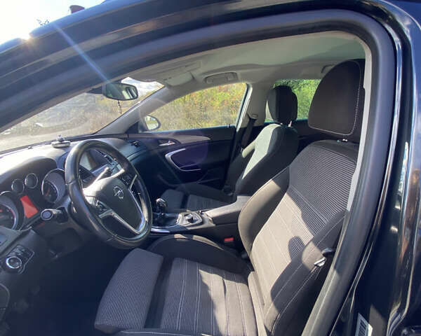 Чорний Опель Інсігнія, об'ємом двигуна 1.96 л та пробігом 231 тис. км за 7500 $, фото 16 на Automoto.ua