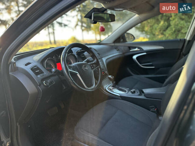 Опель Інсігнія 2010 у Березне на Automoto.ua Чорний Опель Інсігнія, об'ємом двигуна 1.96 л та пробігом 303 тис. км за 7500 $, фото 8 на Automoto.ua