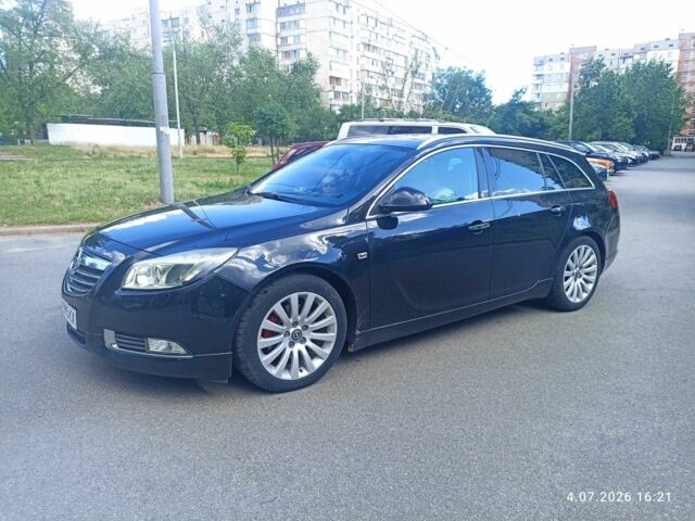 Черный Опель Инсигния, объемом двигателя 2 л и пробегом 325 тыс. км за 5800 $, фото 2 на Automoto.ua