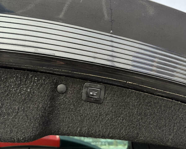 Черный Опель Инсигния, объемом двигателя 1.96 л и пробегом 305 тыс. км за 7999 $, фото 24 на Automoto.ua