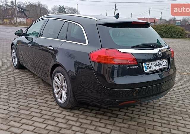 Черный Опель Инсигния, объемом двигателя 2 л и пробегом 215 тыс. км за 7250 $, фото 27 на Automoto.ua