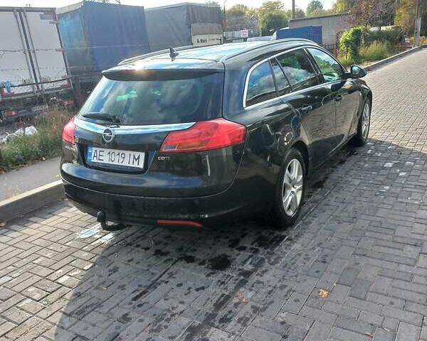 Черный Опель Инсигния, объемом двигателя 1.96 л и пробегом 372 тыс. км за 7200 $, фото 4 на Automoto.ua