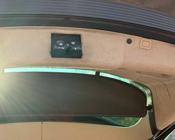 Черный Опель Инсигния, объемом двигателя 1.96 л и пробегом 277 тыс. км за 7800 $, фото 23 на Automoto.ua