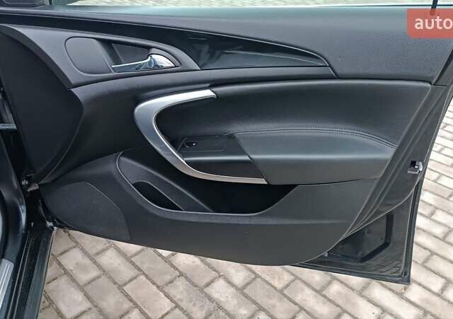 Черный Опель Инсигния, объемом двигателя 2 л и пробегом 215 тыс. км за 7250 $, фото 63 на Automoto.ua