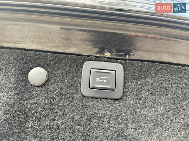 Чорний Опель Інсігнія, об'ємом двигуна 1.96 л та пробігом 304 тис. км за 6700 $, фото 27 на Automoto.ua