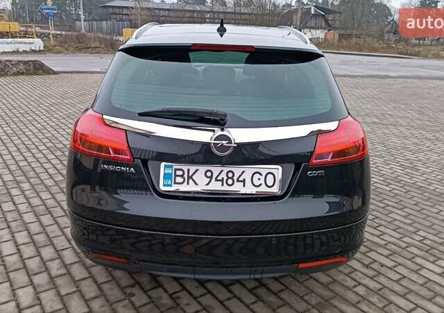 Черный Опель Инсигния, объемом двигателя 2 л и пробегом 215 тыс. км за 7250 $, фото 32 на Automoto.ua