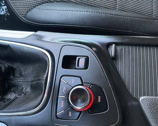 Черный Опель Инсигния, объемом двигателя 1.96 л и пробегом 328 тыс. км за 6300 $, фото 17 на Automoto.ua