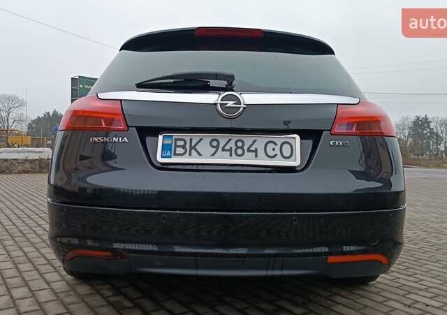 Черный Опель Инсигния, объемом двигателя 2 л и пробегом 215 тыс. км за 7250 $, фото 33 на Automoto.ua