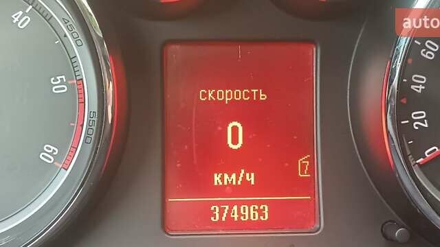 Черный Опель Инсигния, объемом двигателя 1.96 л и пробегом 375 тыс. км за 7099 $, фото 10 на Automoto.ua