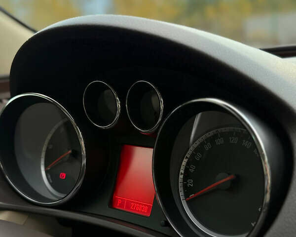 Черный Опель Инсигния, объемом двигателя 1.96 л и пробегом 277 тыс. км за 7800 $, фото 18 на Automoto.ua