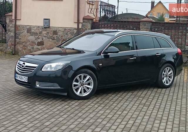 Черный Опель Инсигния, объемом двигателя 2 л и пробегом 215 тыс. км за 7250 $, фото 13 на Automoto.ua