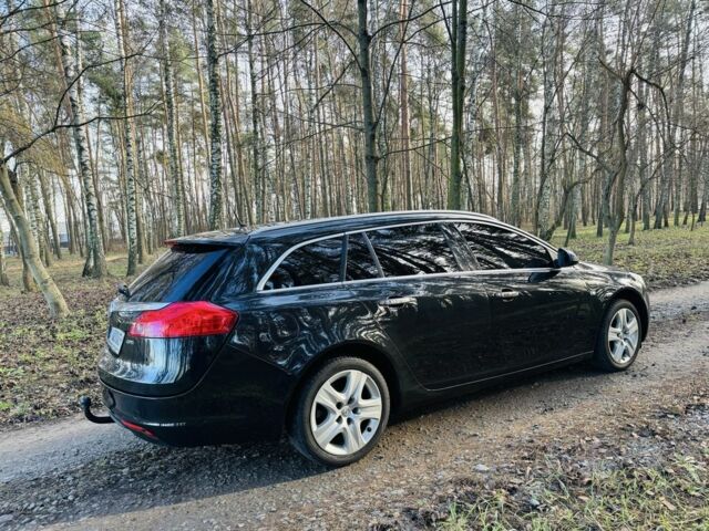 Черный Опель Инсигния, объемом двигателя 2 л и пробегом 97 тыс. км за 8800 $, фото 4 на Automoto.ua