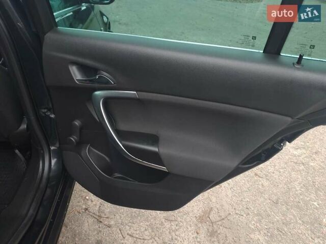 Черный Опель Инсигния, объемом двигателя 2 л и пробегом 265 тыс. км за 5750 $, фото 28 на Automoto.ua