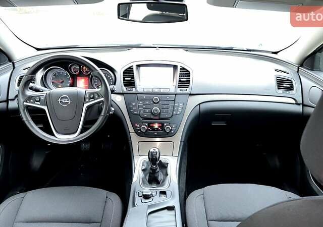 Чорний Опель Інсігнія, об'ємом двигуна 1.8 л та пробігом 189 тис. км за 7700 $, фото 23 на Automoto.ua