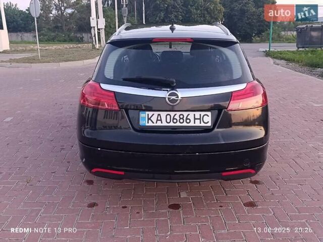 Чорний Опель Інсігнія, об'ємом двигуна 2 л та пробігом 242 тис. км за 6500 $, фото 5 на Automoto.ua