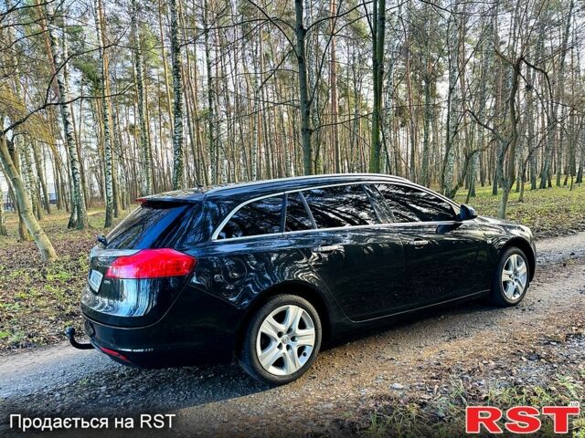 Черный Опель Инсигния, объемом двигателя 2 л и пробегом 97 тыс. км за 8800 $, фото 4 на Automoto.ua