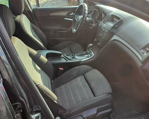 Черный Опель Инсигния, объемом двигателя 1.96 л и пробегом 372 тыс. км за 7200 $, фото 8 на Automoto.ua