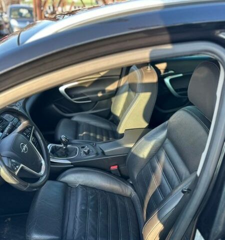 Чорний Опель Інсігнія, об'ємом двигуна 1.8 л та пробігом 242 тис. км за 6999 $, фото 13 на Automoto.ua