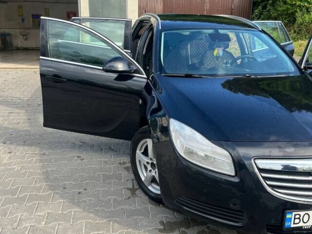 Чорний Опель Інсігнія, об'ємом двигуна 2 л та пробігом 191 тис. км за 6700 $, фото 5 на Automoto.ua