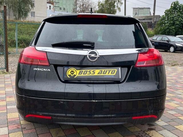 Черный Опель Инсигния, объемом двигателя 2 л и пробегом 237 тыс. км за 6700 $, фото 4 на Automoto.ua