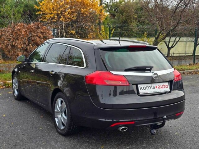 Черный Опель Инсигния, объемом двигателя 1.96 л и пробегом 197 тыс. км за 6999 $, фото 2 на Automoto.ua