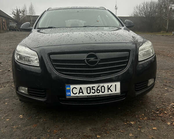 Чорний Опель Інсігнія, об'ємом двигуна 1.96 л та пробігом 288 тис. км за 6000 $, фото 3 на Automoto.ua