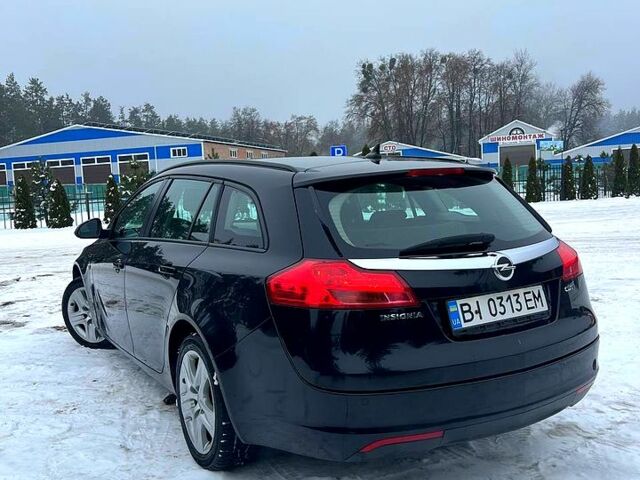 Чорний Опель Інсігнія, об'ємом двигуна 2 л та пробігом 280 тис. км за 6500 $, фото 9 на Automoto.ua