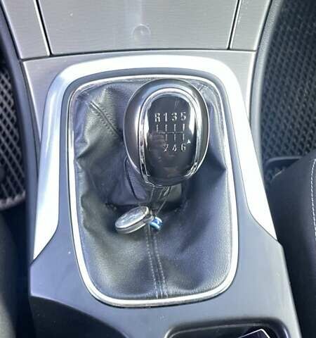 Черный Опель Инсигния, объемом двигателя 1.96 л и пробегом 268 тыс. км за 7550 $, фото 2 на Automoto.ua