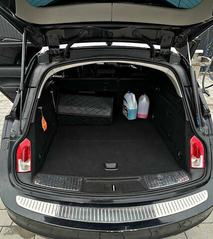 Опель Инсигния 2011 в Новоселица на Automoto.ua Черный Опель Инсигния, объемом двигателя 1.96 л и пробегом 378 тыс. км за 9200 $, фото 10 на Automoto.ua