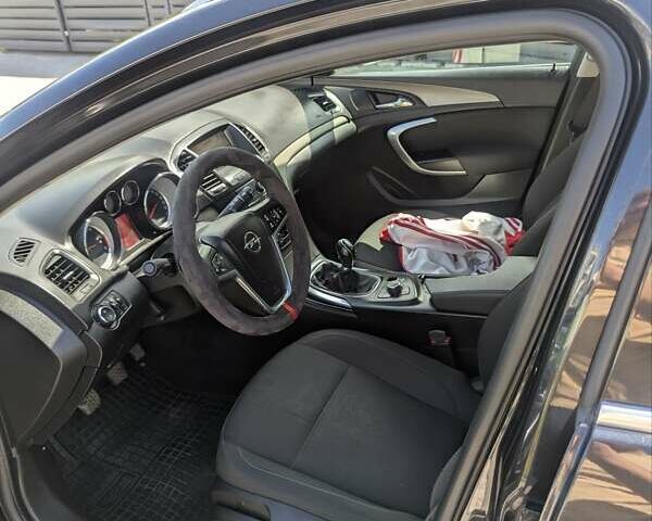 Черный Опель Инсигния, объемом двигателя 1.96 л и пробегом 339 тыс. км за 7700 $, фото 17 на Automoto.ua