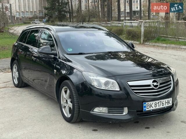 Чорний Опель Інсігнія, об'ємом двигуна 1.96 л та пробігом 251 тис. км за 7800 $, фото 5 на Automoto.ua