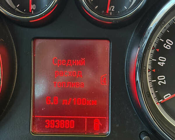 Черный Опель Инсигния, объемом двигателя 1.96 л и пробегом 394 тыс. км за 6000 $, фото 8 на Automoto.ua