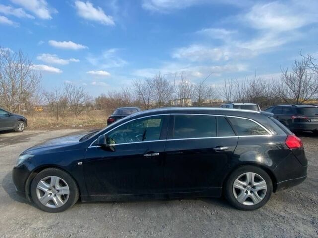 Чорний Опель Інсігнія, об'ємом двигуна 2 л та пробігом 350 тис. км за 7500 $, фото 4 на Automoto.ua
