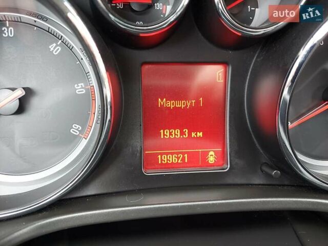 Черный Опель Инсигния, объемом двигателя 2 л и пробегом 199 тыс. км за 9700 $, фото 19 на Automoto.ua