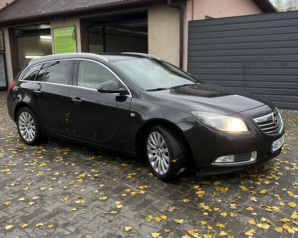 Черный Опель Инсигния, объемом двигателя 2 л и пробегом 251 тыс. км за 9000 $, фото 6 на Automoto.ua